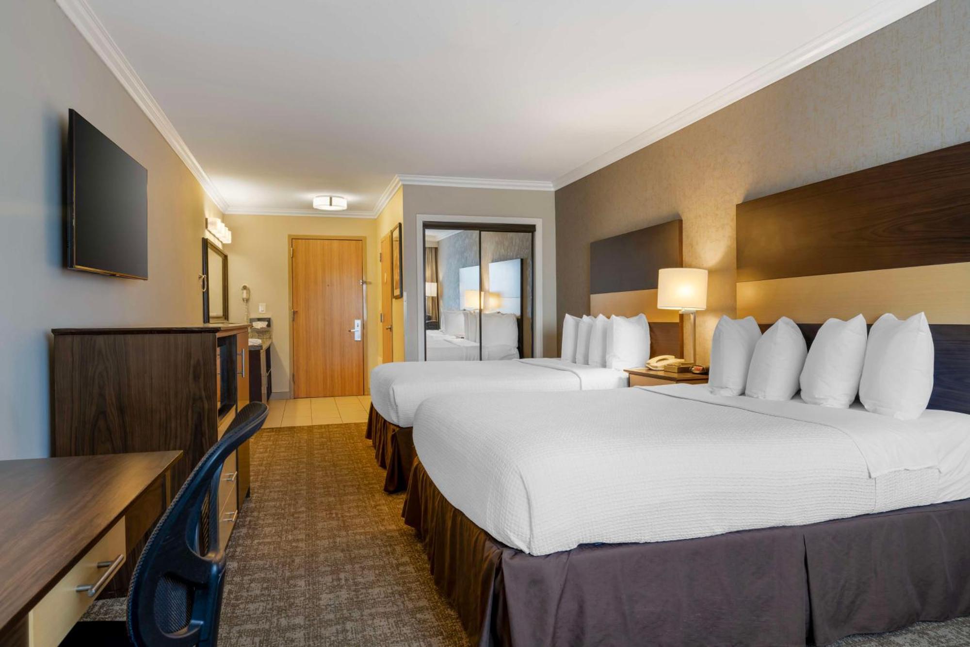 Queen Room with Two Queen Beds