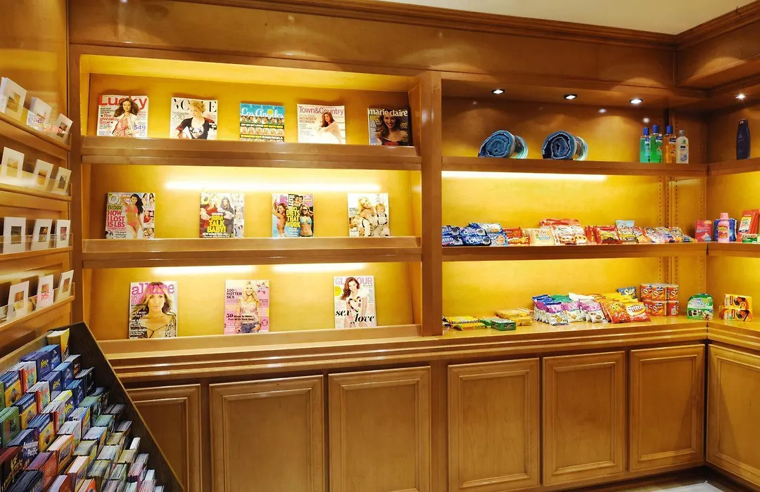 Beverly Hills Plaza Hotel & Spa-1