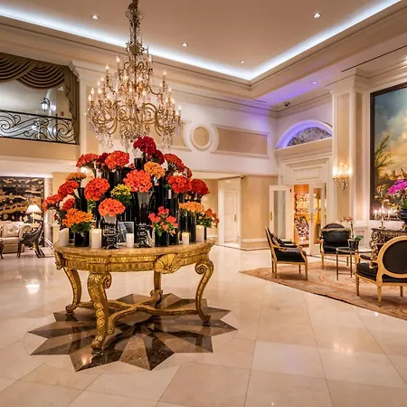 Beverly Hills Plaza Hotel & Spa-2